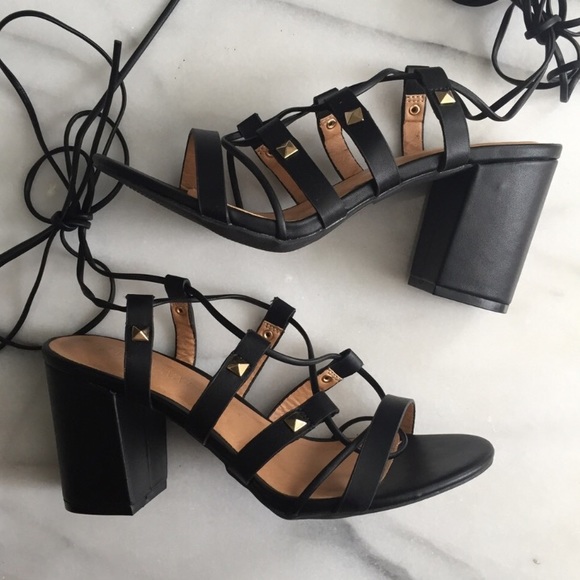 Wild Diva Shoes - Wild Diva Black Studded Lace Up Block Heel Sandal